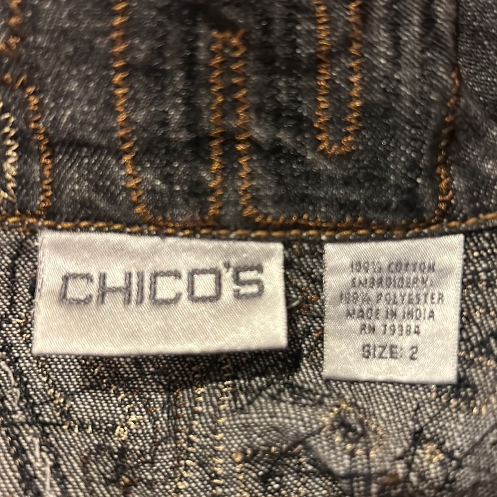 Chico’s Super Cute Pattern! Stitching And Beads T… - image 3